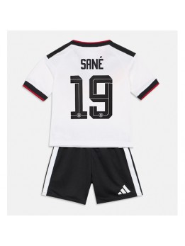 Deutschland Leroy Sane #19 Heimtrikotsatz für Kinder WM 2026 Kurzarm (+ Kurze Hosen)